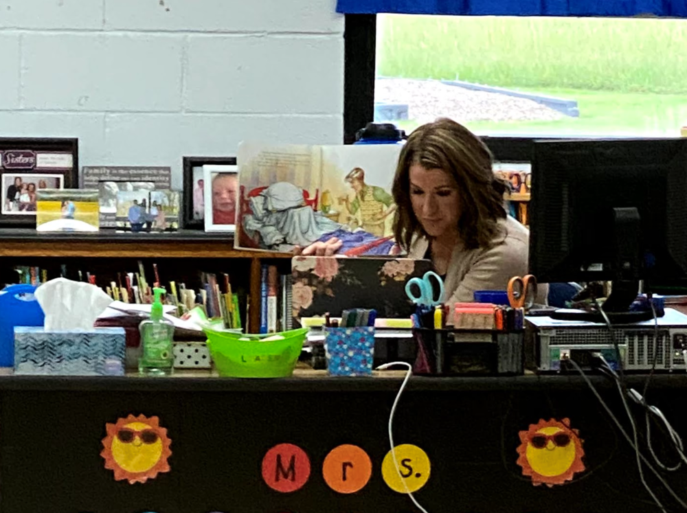 Teacher Spotlight: Despite 'uncharted territory' CES teacher Davette Mattingly says she's been 'blessed' during Distance-Learning